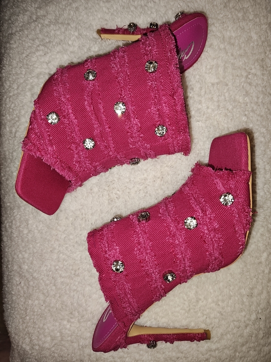 Shoes - Fuchsia Rhinestone Frayed Strap Heeled Mules